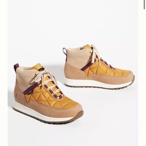 Teva Ember Waterproof Commute Boots NEW